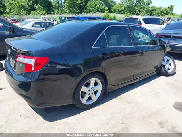 Toyota CAMRY SE 2014 4T1BF1FK2EU823496 Image 4