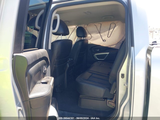 Nissan Titan Sl 2017 1N6AA1E53HN547996 Image 8