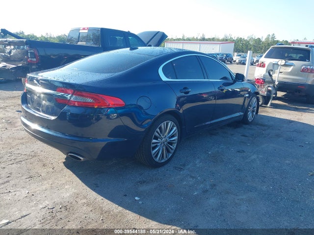 2012 JAGUAR XF SAJWA0HB5CLS39741 Photo 3