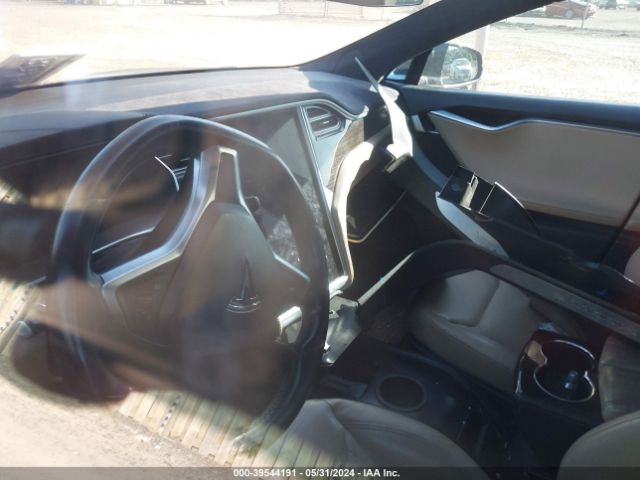 5YJSA1H28EFP63023 Tesla Model S P85d