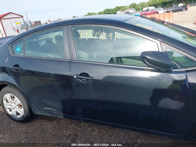KIA FORTE LX 2015 KNAFK4A67F5436948 Image 13