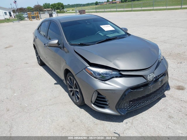 2017 2T1BURHE5HC833974 main image