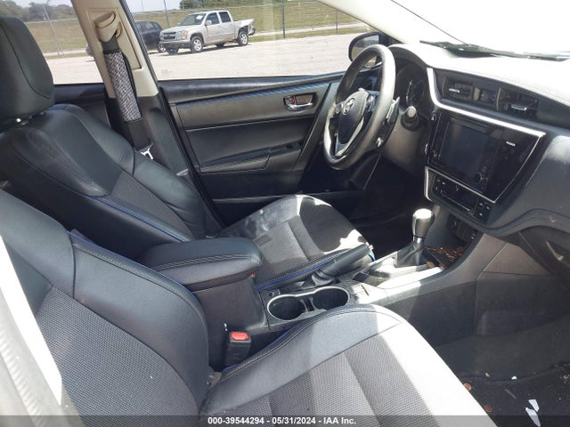 Toyota COROLLA SE 2017 2T1BURHE5HC833974 Image 5