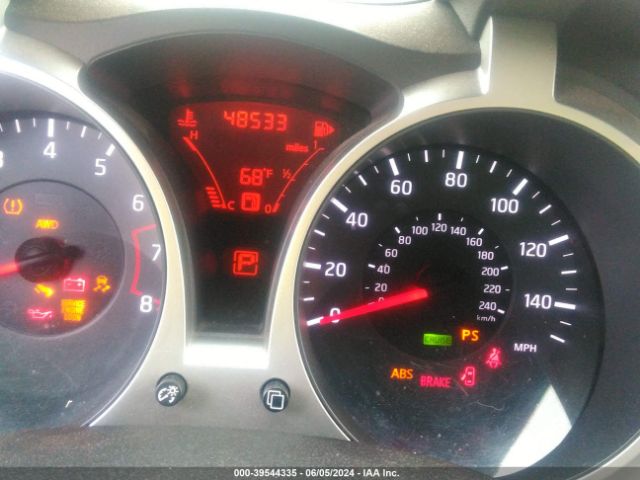 JN8AF5MV7ET360611 Nissan Juke Sl