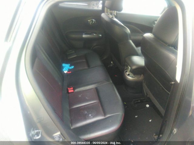 JN8AF5MV7ET360611 Nissan Juke Sl