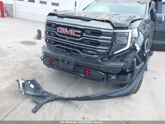 3GTPUEEL8NG565327 GMC Sierra 1500 4wd  Short Box At4