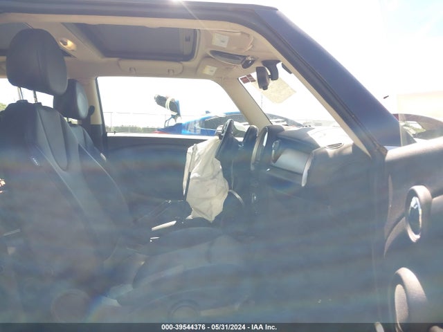 2013 MINI HARDTOP WMWSU3C56DT686259 Photo 4