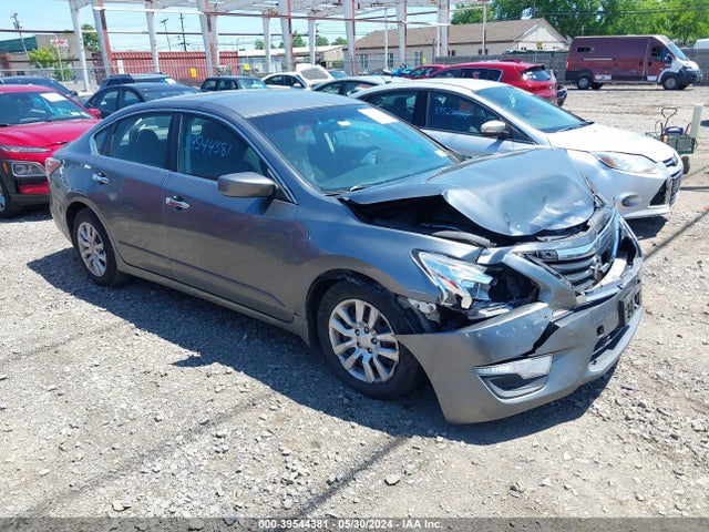Nissan Altima 2.5 S 2015 1N4AL3AP3FC567194 Image 1
