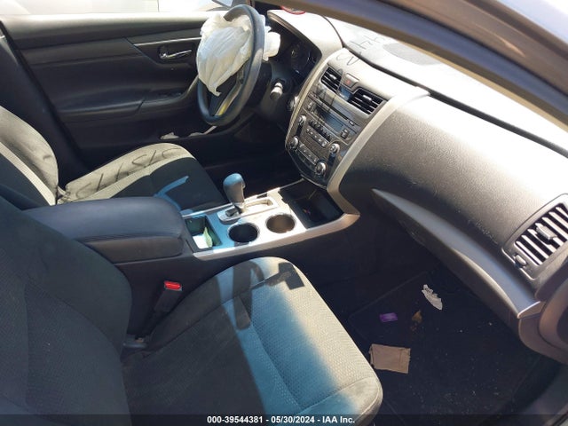Nissan Altima 2.5 S 2015 1N4AL3AP3FC567194 Image 5