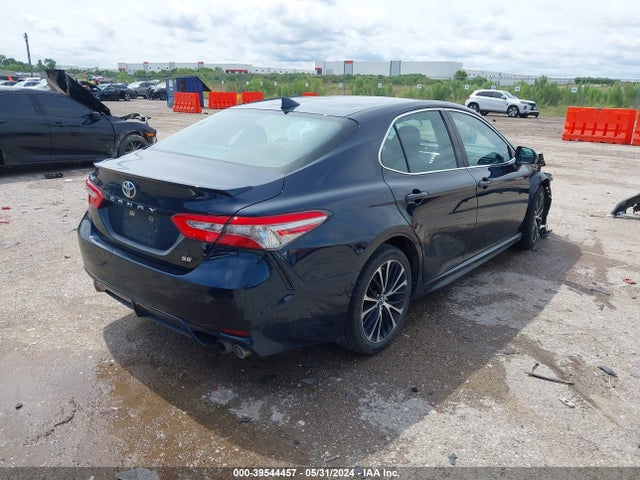 Toyota CAMRY SE 2019 4T1B11HK2KU704824 Image 4