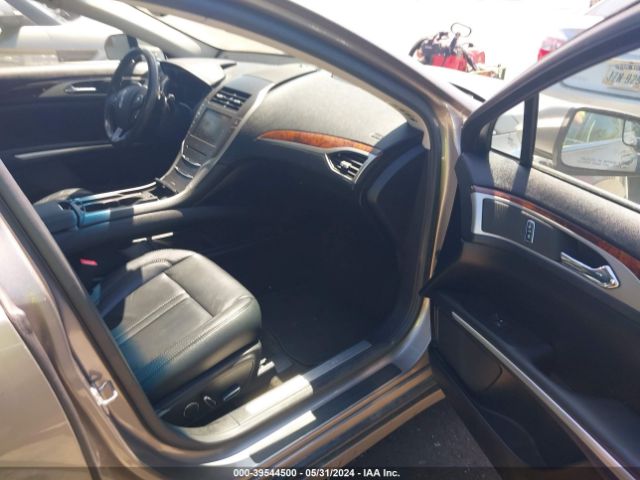 3LN6L2G96FR617389 Lincoln MKZ