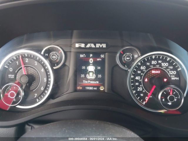1C6RREBGXPN506654 RAM 1500 Lone Star Quad Cab 4x2 6'4 Box