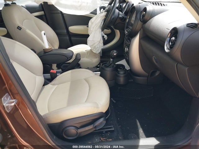 2014 MINI COUNTRYMAN WMWZB3C52EWR38402 Photo 4