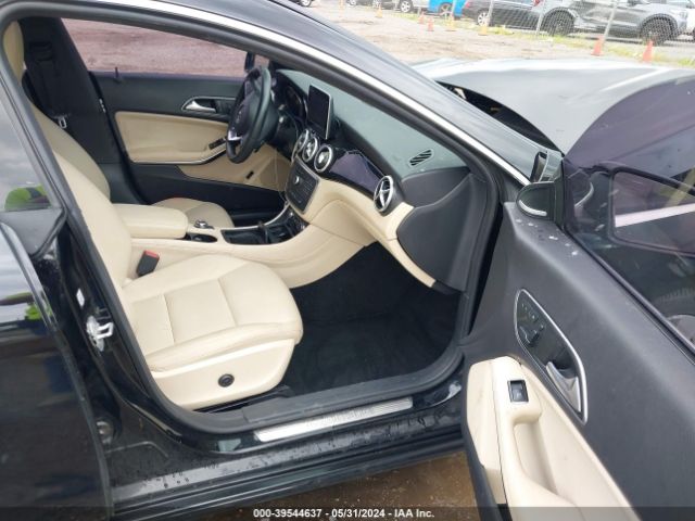 WDDSJ4GB2FN177008 Mercedes-Benz CLA 250 4MATIC