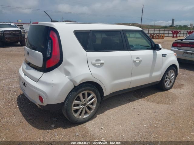 KNDJP3A57J7901337 KIA SOUL +