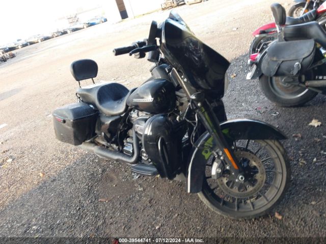 2018 HARLEY-DAVIDSON FLHXS 1HD1KRC14JB602055
