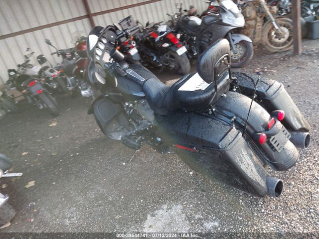 2018 HARLEY-DAVIDSON FLHXS 1HD1KRC14JB602055 Photo 2