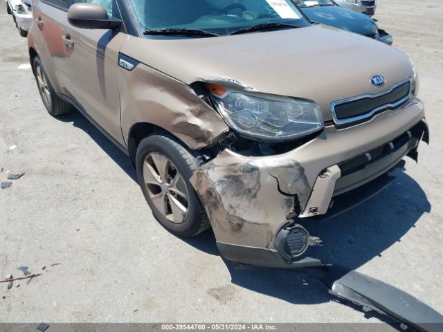 KNDJN2A22F7193169 KIA Soul