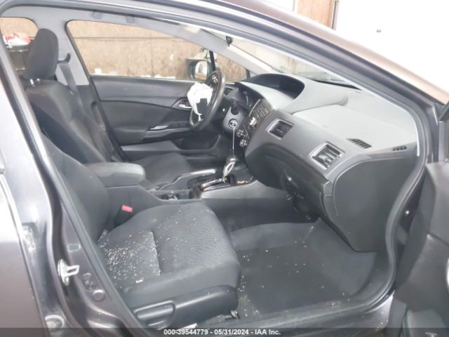 19XFB2F50FE057303 Honda Civic Lx