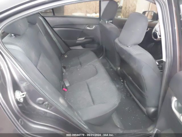 19XFB2F50FE057303 Honda Civic Lx