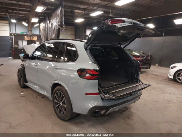 2024 BMW X5 5UX23EU01R9V10050 Photo 2