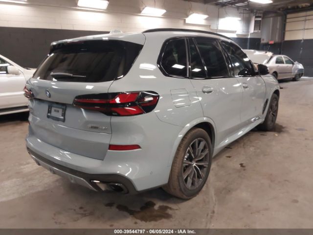 2024 BMW X5 5UX23EU01R9V10050 Photo 3