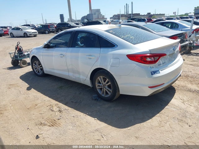 Hyundai SONATA SE 2016 5NPE24AF1GH264061 Image 3
