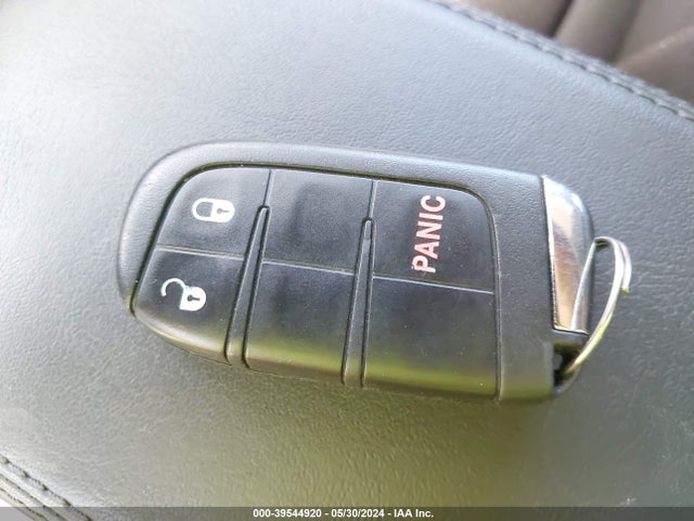 ZACCJABB8JPH26781 Jeep Renegade Altitude Fwd