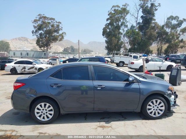 Toyota COROLLA LE 2018 5YFBURHE9JP762767 Image 12