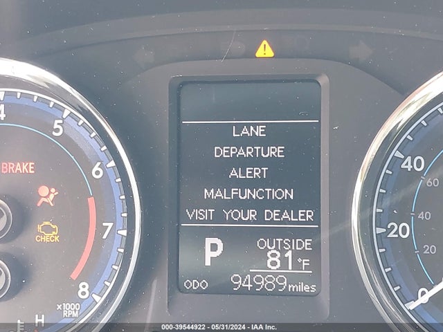 Toyota COROLLA LE 2018 5YFBURHE9JP762767 Image 14
