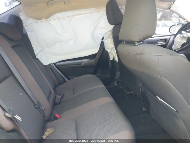 Toyota COROLLA LE 2018 5YFBURHE9JP762767 Image 8