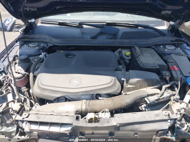 WDCTG4EB6JJ379585 Mercedes-Benz GLA 250