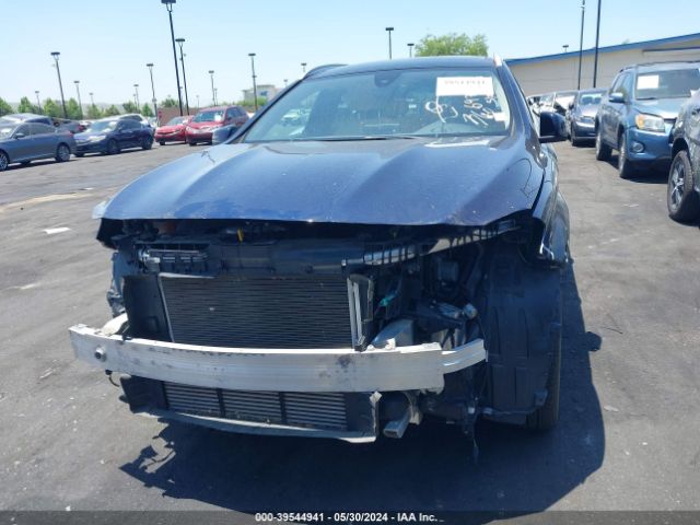 WDCTG4EB6JJ379585 Mercedes-Benz GLA 250