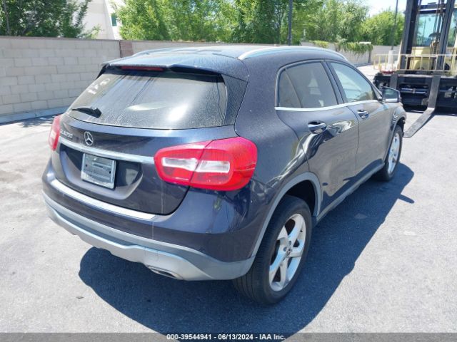 WDCTG4EB6JJ379585 Mercedes-Benz GLA 250