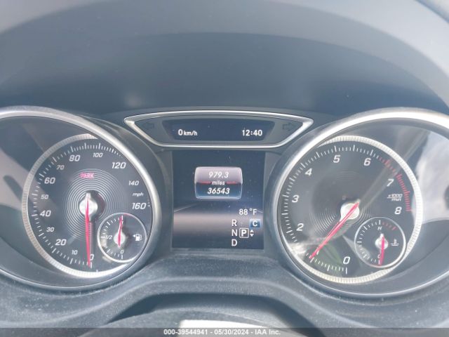 WDCTG4EB6JJ379585 Mercedes-Benz GLA 250