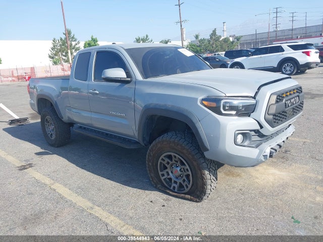 Toyota Tacoma Trd Sport 2018 5TFSZ5AN5JX153262 main image
