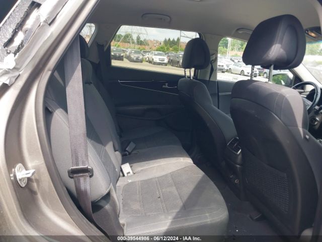 5XYPG4A56GG102578 KIA Sorento 3.3l Lx