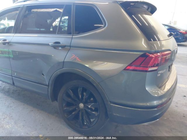 3VV2B7AX1MM112818 Volkswagen Tiguan 2.0t Se/2.0t Se R-line Black/2.0t Sel