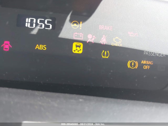Toyota Prius Two 2016 JTDKBRFU7G3012804 Image 7
