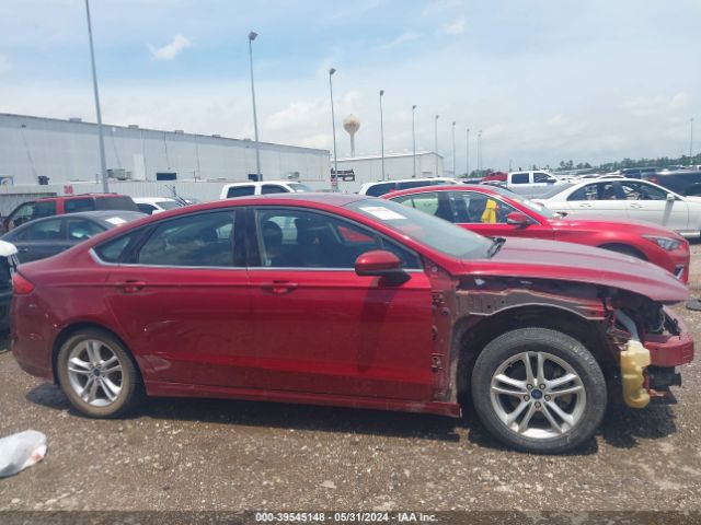 3FA6P0HD5JR166700 Ford FUSION SE