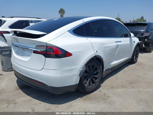 Tesla Model X 60d/70d/75d/90d 2016 5YJXCAE24GF023704 Image 4