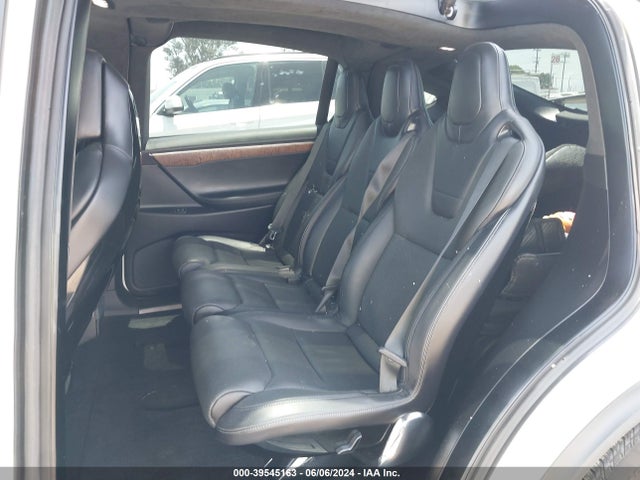Tesla Model X 60d/70d/75d/90d 2016 5YJXCAE24GF023704 Image 8