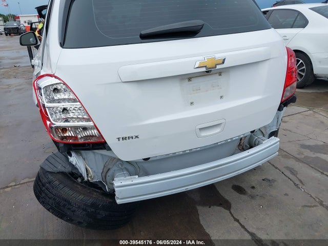 Chevrolet TRAX LS 2019 3GNCJKSBXKL364511 Image 18