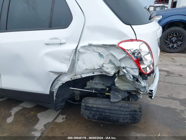 Chevrolet TRAX LS 2019 3GNCJKSBXKL364511 Image 6