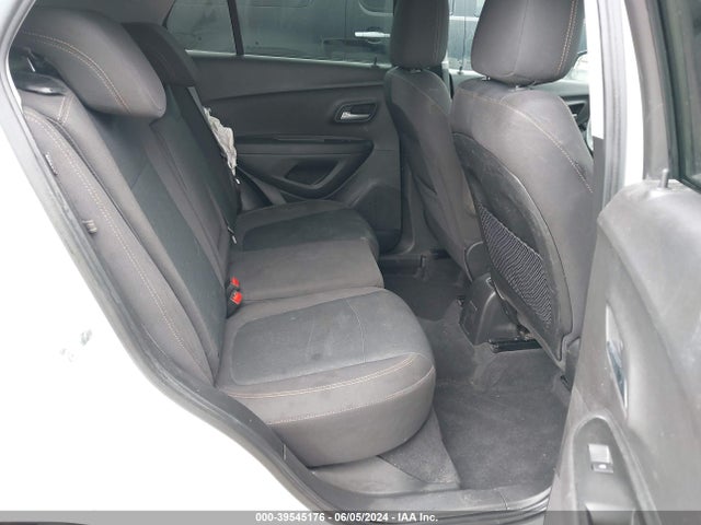 Chevrolet TRAX LS 2019 3GNCJKSBXKL364511 Image 8