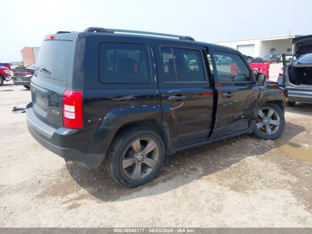 1C4NJPBA2GD683551 Jeep Patriot Sport Se