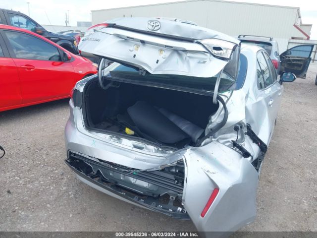 JTDEPMAE1MJ189910 Toyota COROLLA LE