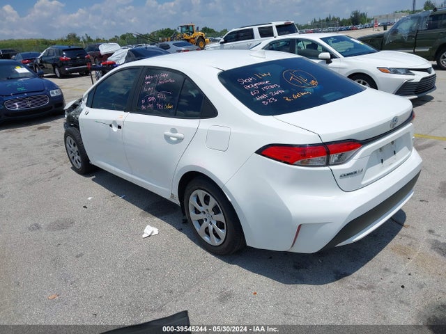 Toyota COROLLA LE 2022 5YFEPMAE5NP294155 Image 3