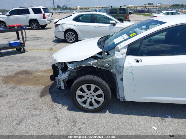 Toyota COROLLA LE 2022 5YFEPMAE5NP294155 Image 6