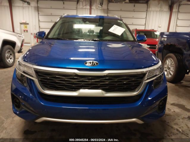 KNDERCAA4M7121180 KIA SELTOS EX